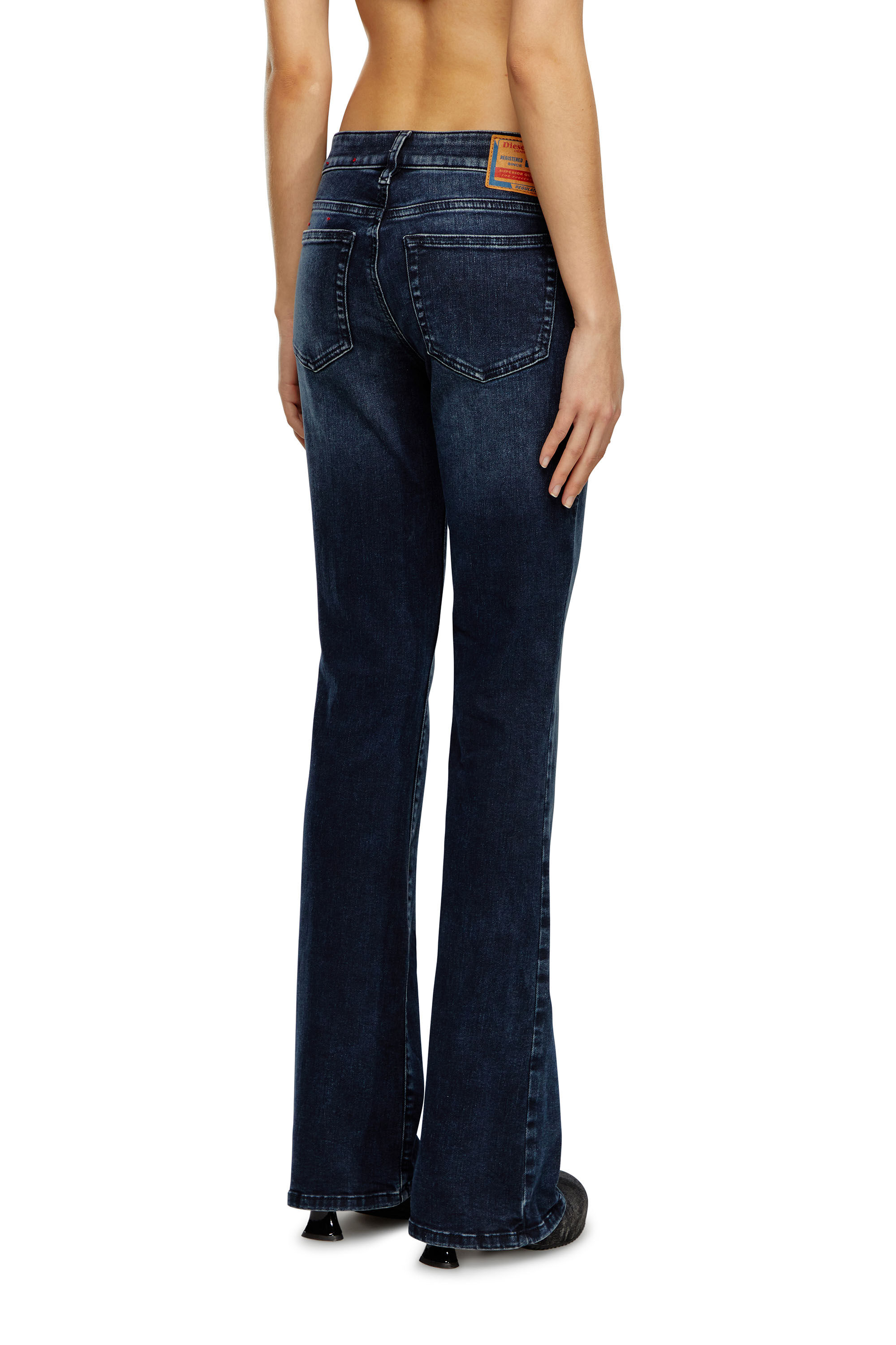 Diesel - Bootcut Jeans 1969 D-Ebbey 0ENAR Donna, Blu Scuro - Image 4