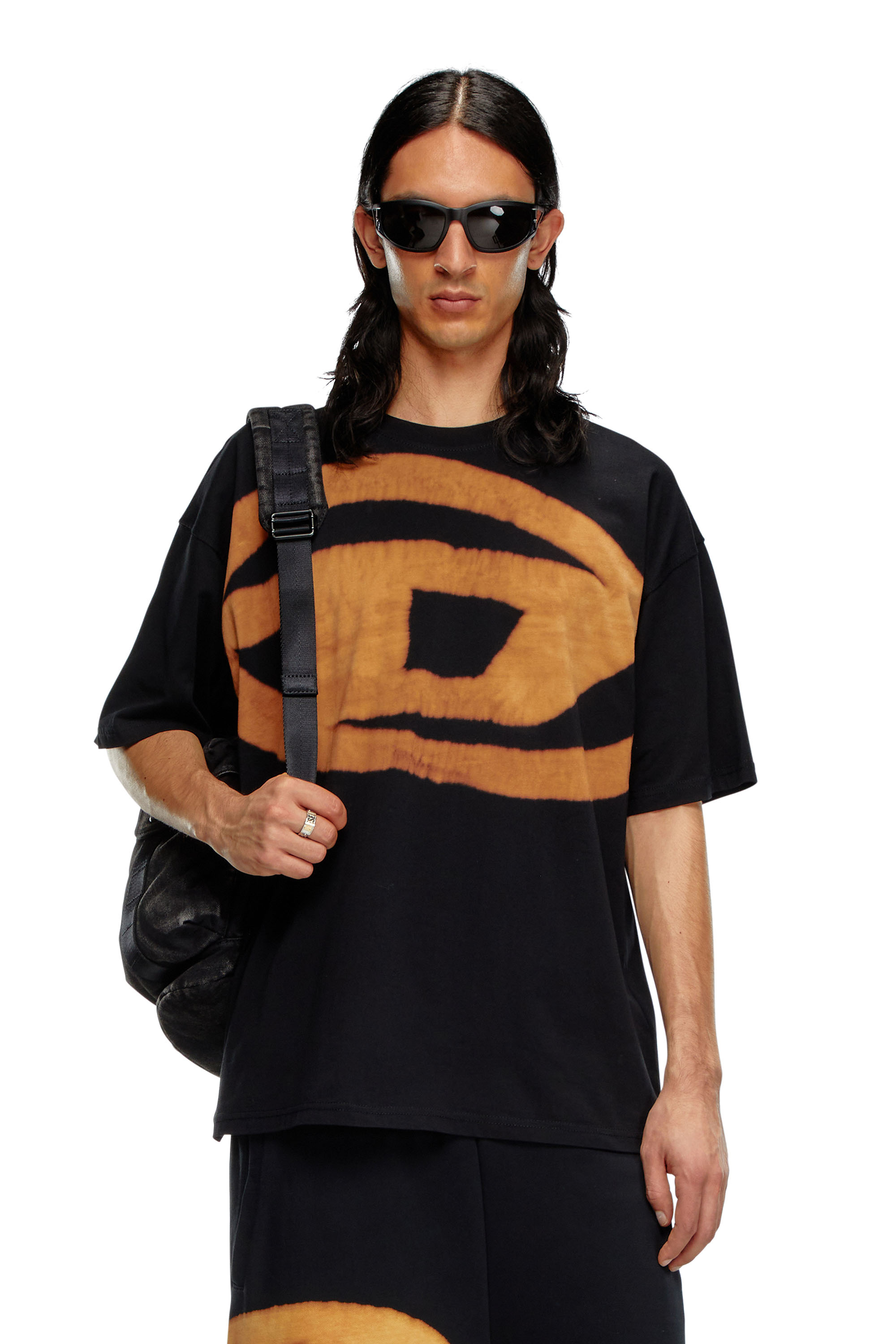 Diesel - T-BOXT-BLEACH, Herren T-Shirt mit gebleichtem Oval D-Logo in Orange/Schwarz - 1