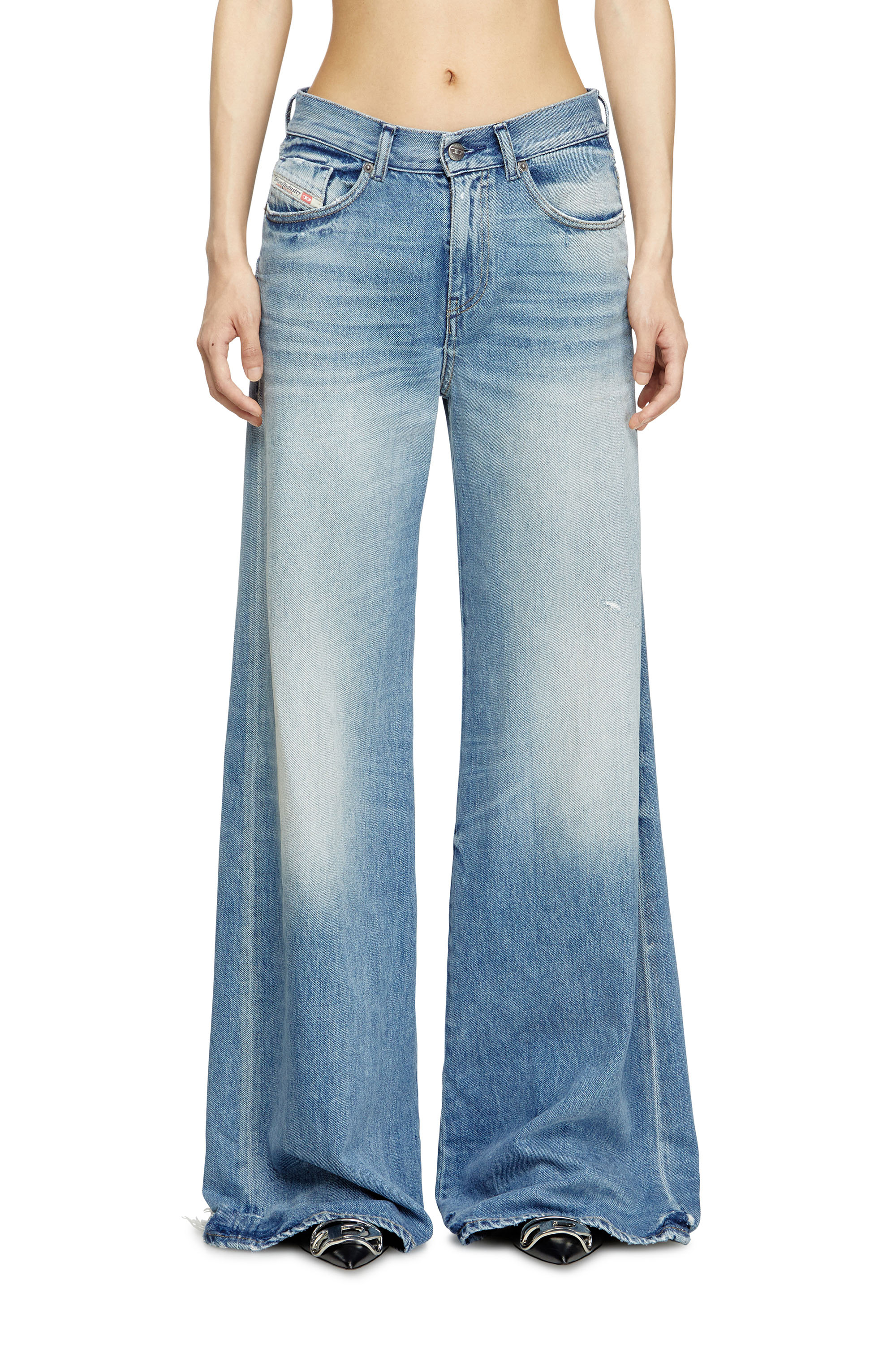 Diesel - Damen Flare Jeans 1978 D-Akemi 09M07, Hellblau - 1