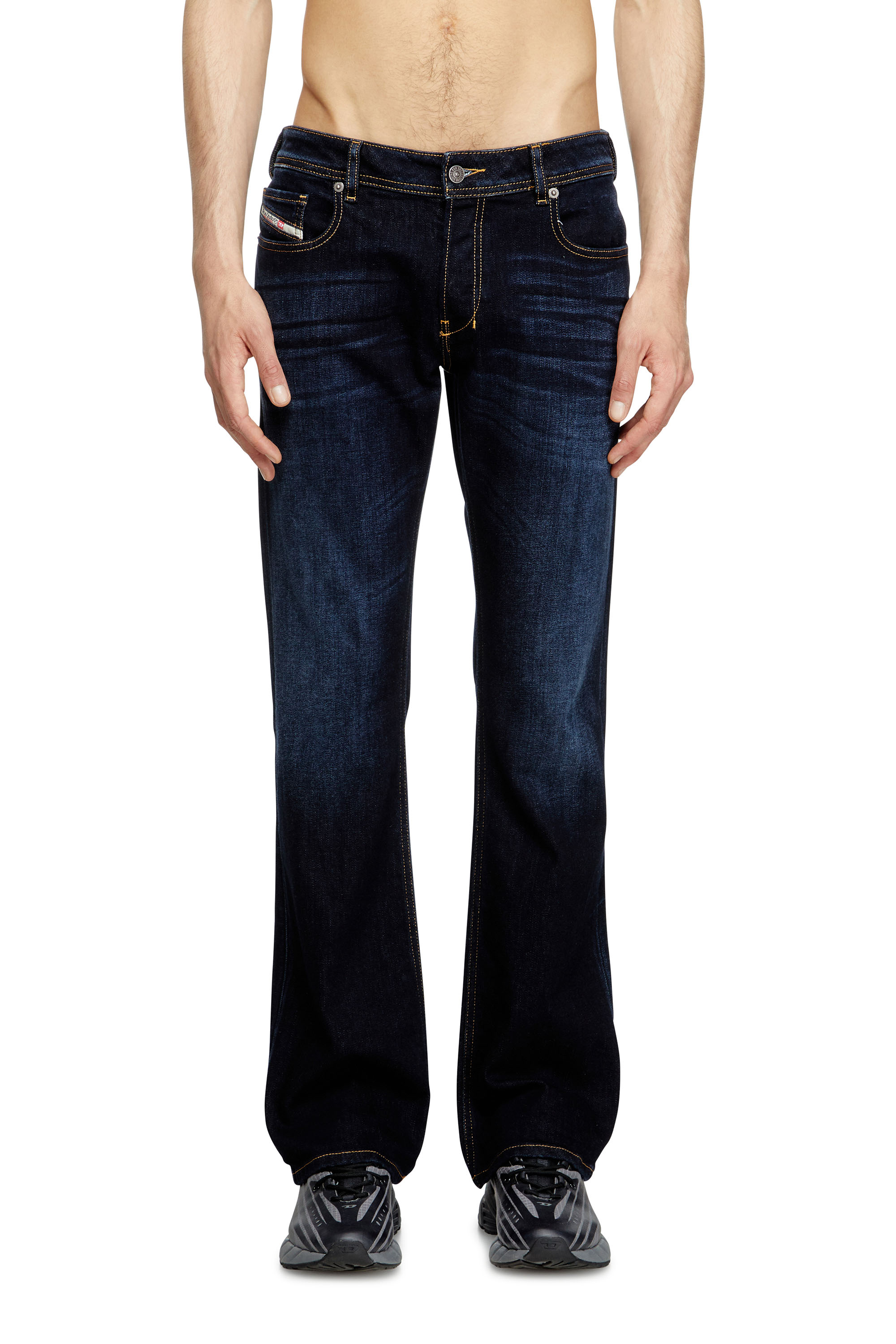 Diesel - Bootcut Jeans 2007 Zatiny 009ZS Uomo, Blu Scuro - Image 2