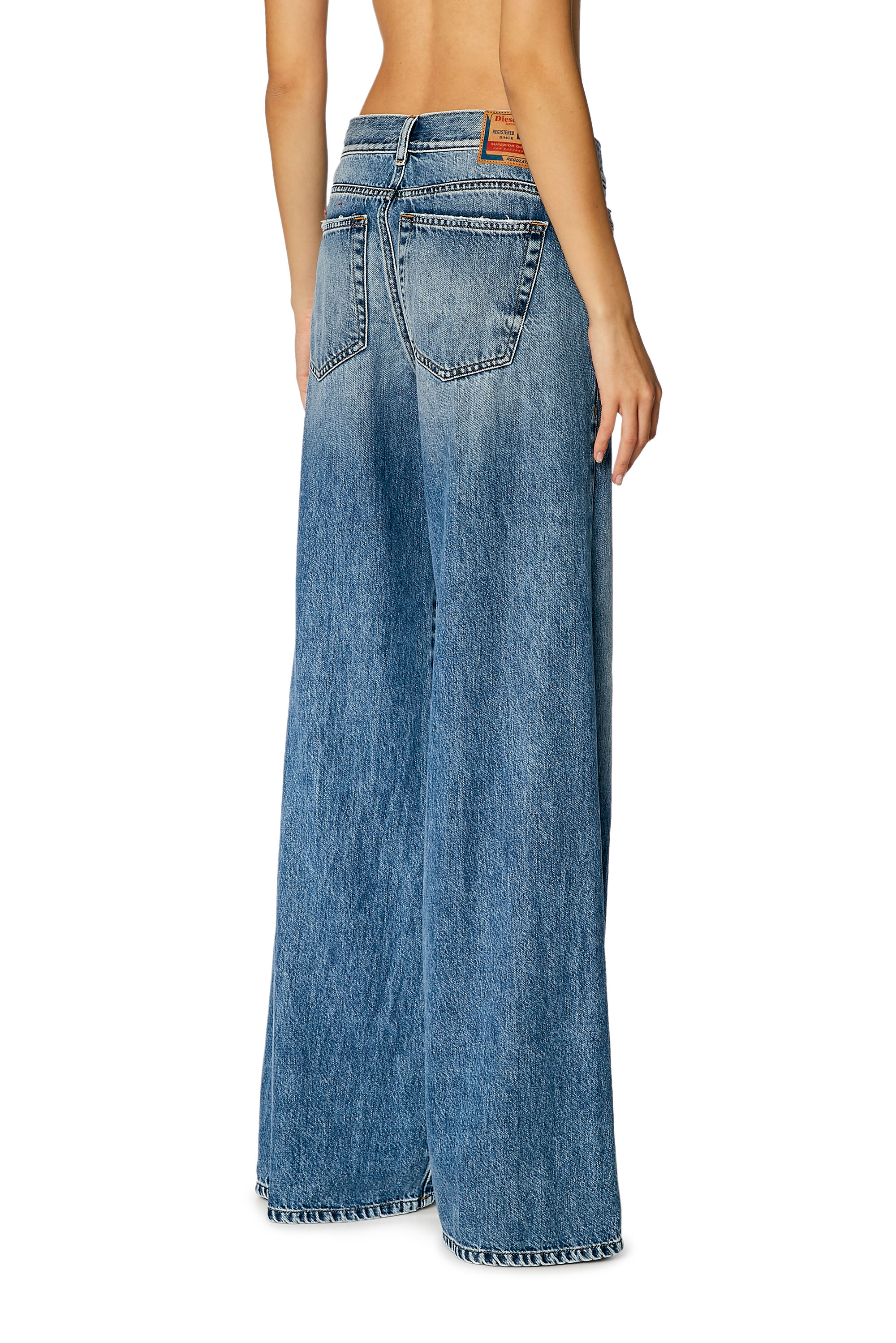 Diesel - Damen Flare Jeans 1978 D-Akemi 09H95, Mittelblau - 4