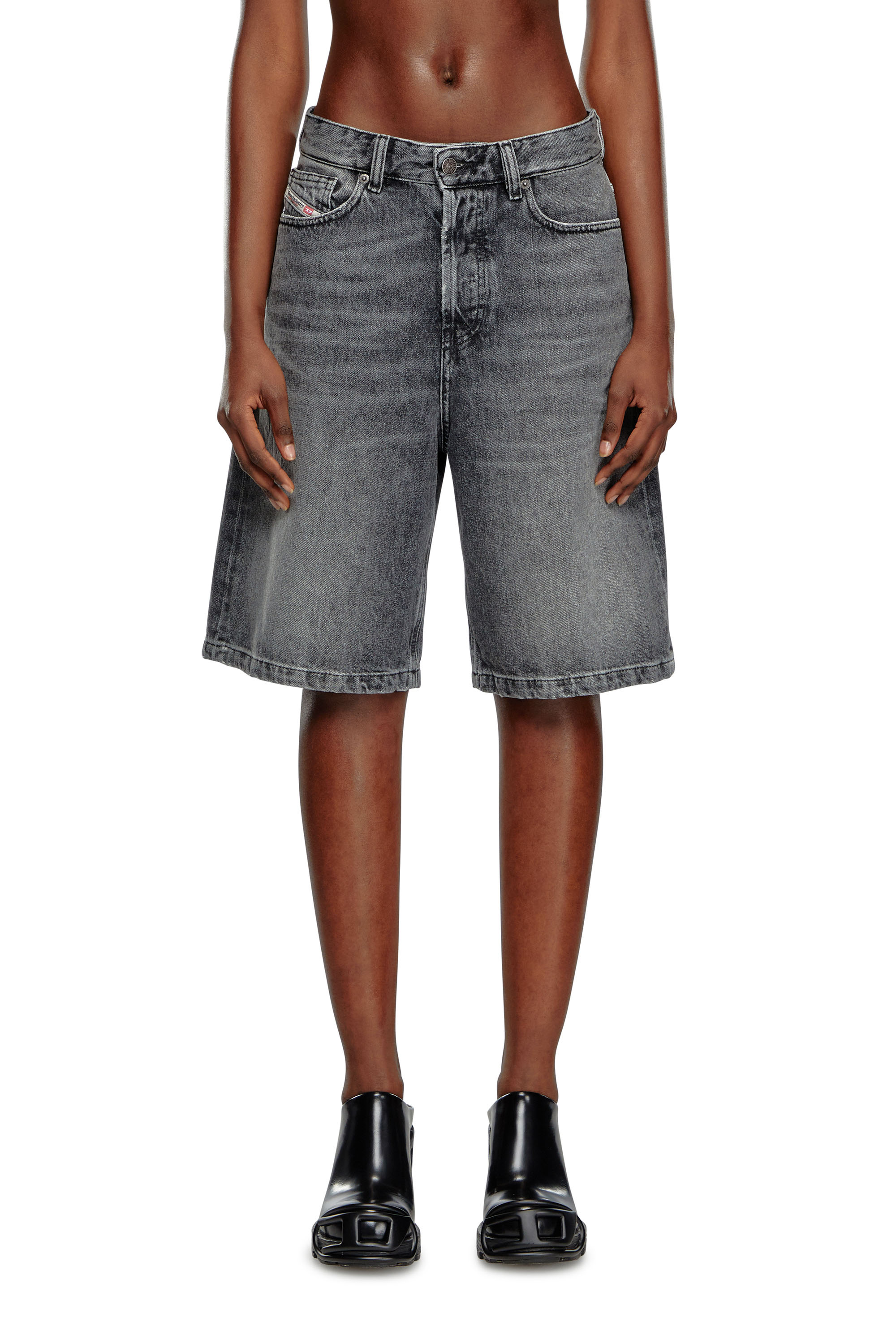 Diesel - DE-SIRE-SHORT, Short en denim clean-wash Femme in Noir - 1